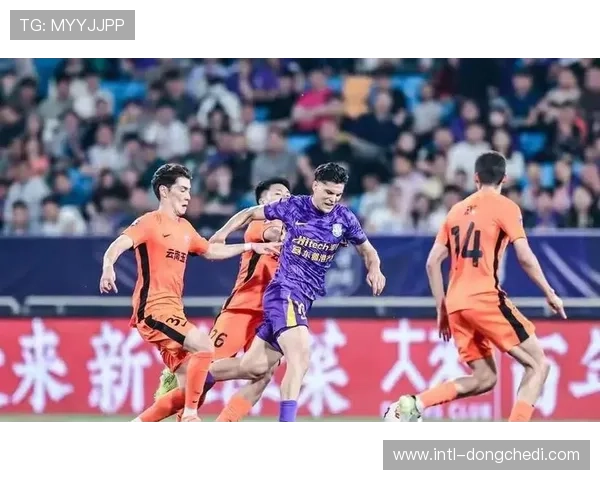 天津津门虎1-3负申花，于根伟轮换阵容引发争议